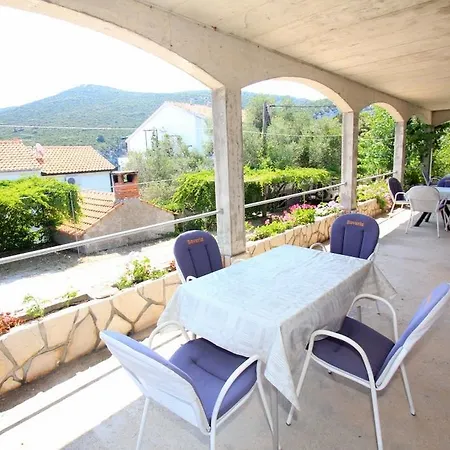 Fiora Apartament