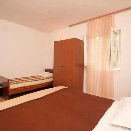 Fiora Apartament Zastražišće